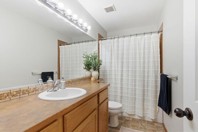 4611 E 32nd Ln, Spokane, WA 99223