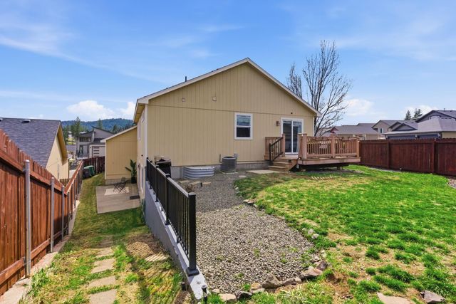 4611 E 32nd Ln, Spokane, WA 99223