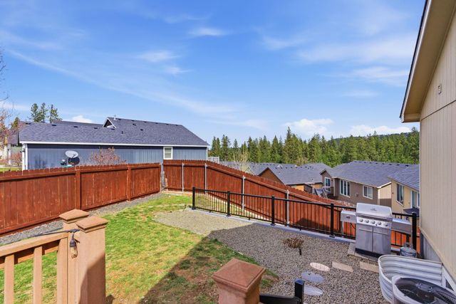 4611 E 32nd Ln, Spokane, WA 99223