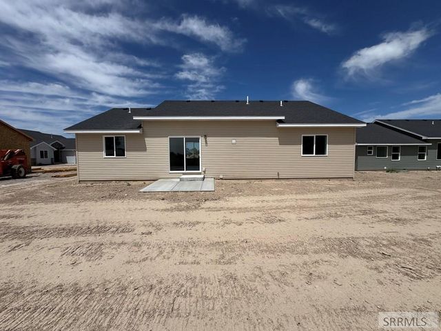 390 Wind River Circle, Shelley, ID 83274