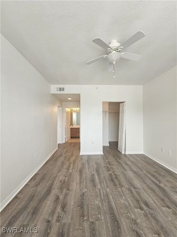 7965 Preserve CIR 727, Naples, FL 34119