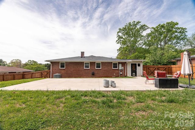 445 Old Caroleen Road, Forest City, NC 28043