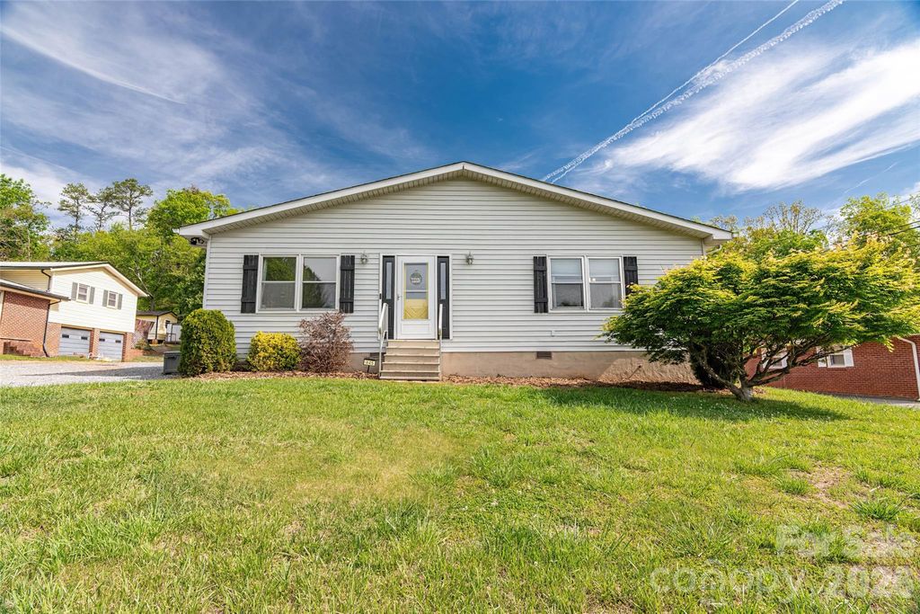 445 Old Caroleen Road, Forest City, NC 28043
