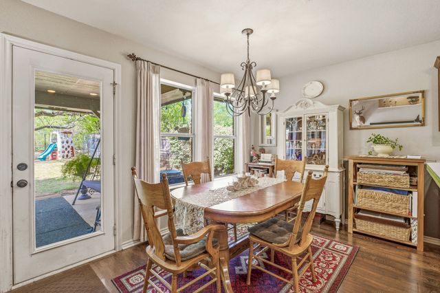 1408 Spanish Trail Drive, Granbury, TX 76048