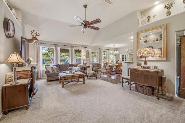 1408 Spanish Trail Drive, Granbury, TX 76048