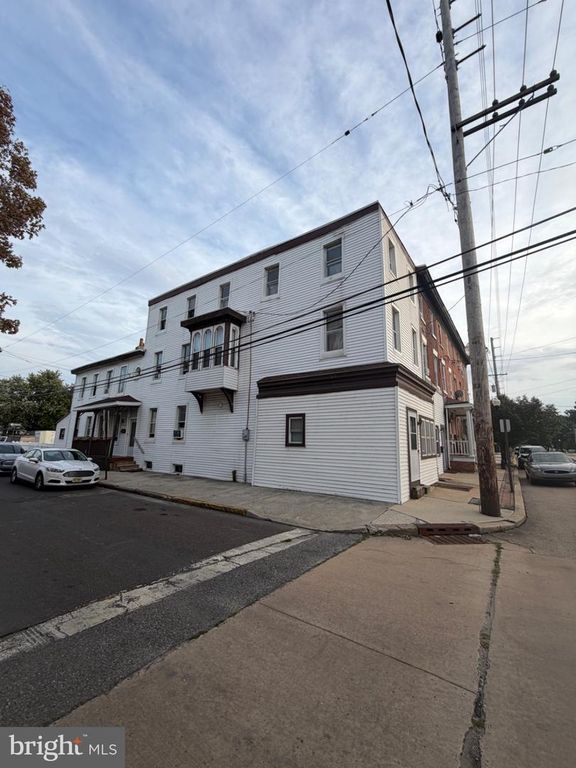 20 N KING ST, GLOUCESTER CITY, NJ 08030 — photo 3