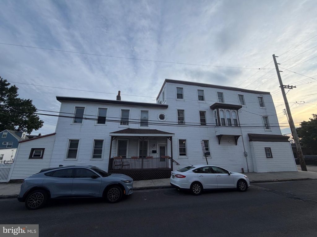 20 N KING ST, GLOUCESTER CITY, NJ 08030 — photo 4