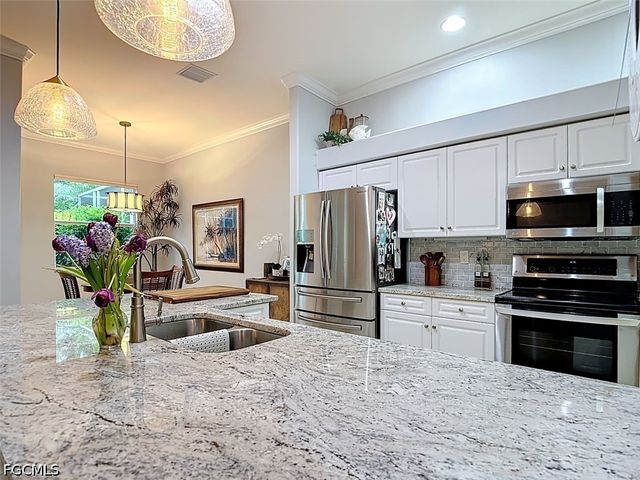 11275 Wine Palm RD, Fort Myers, FL 33966