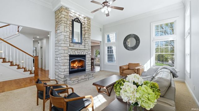 2570 E Ontario Lane, Warsaw, IN 46582