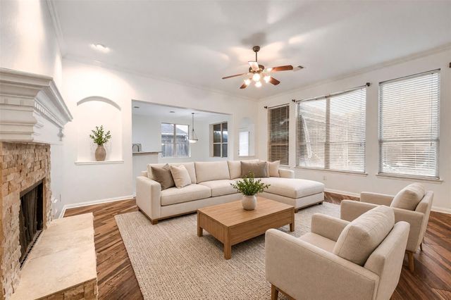 511 Silver Creek Circle, Richmond, TX 77406