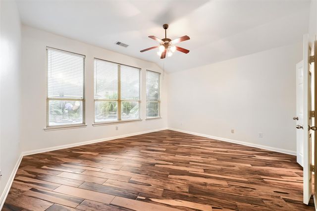 511 Silver Creek Circle, Richmond, TX 77406