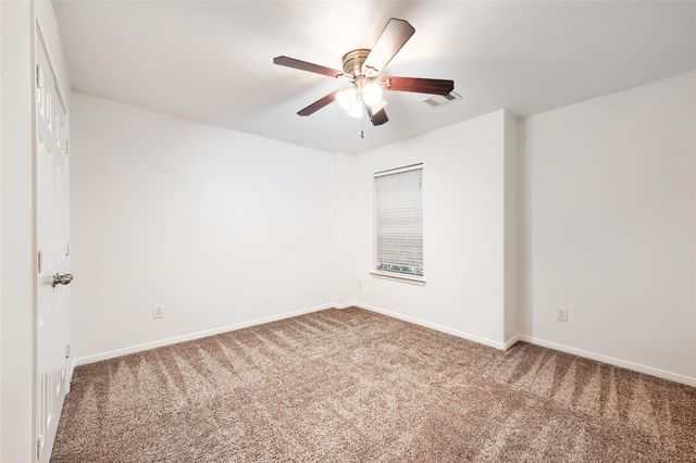 511 Silver Creek Circle, Richmond, TX 77406