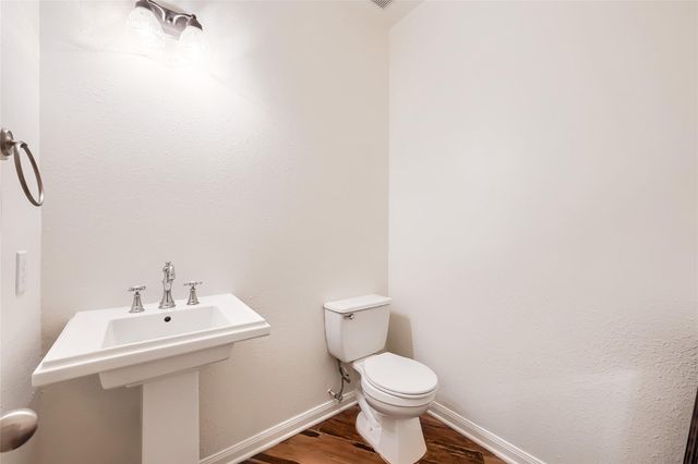 511 Silver Creek Circle, Richmond, TX 77406
