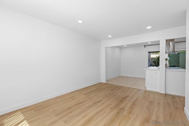 3230 Ashford Street B, San Diego, CA 92111