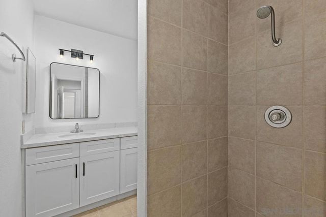 3230 Ashford Street B, San Diego, CA 92111