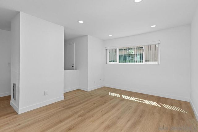 3230 Ashford Street B, San Diego, CA 92111