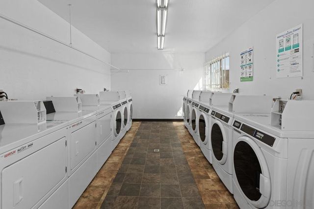 3230 Ashford Street B, San Diego, CA 92111