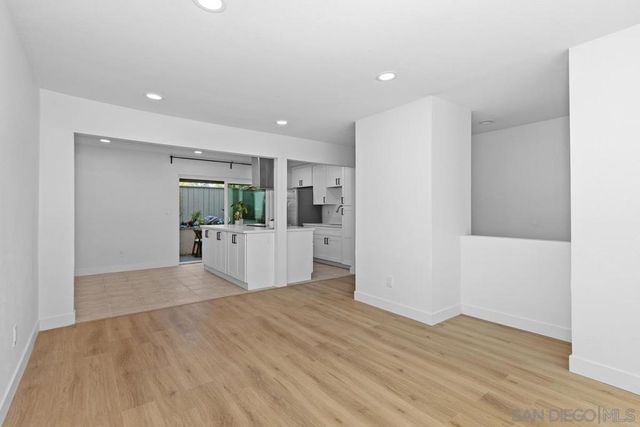 3230 Ashford Street B, San Diego, CA 92111