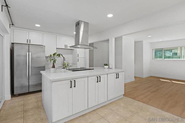 3230 Ashford Street B, San Diego, CA 92111