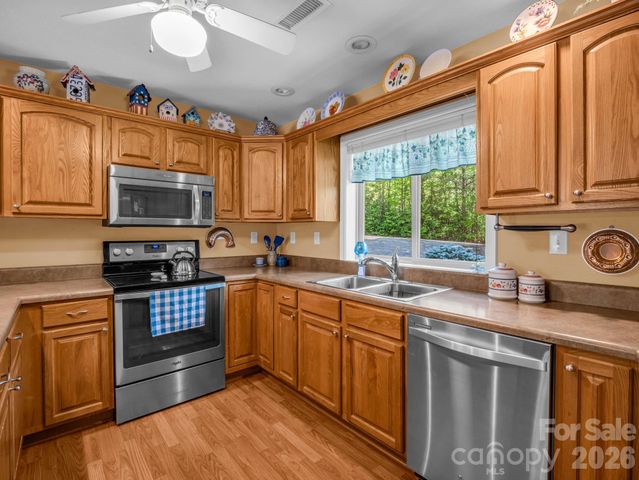 120 Lakewood Drive, Lake Lure, NC 28746