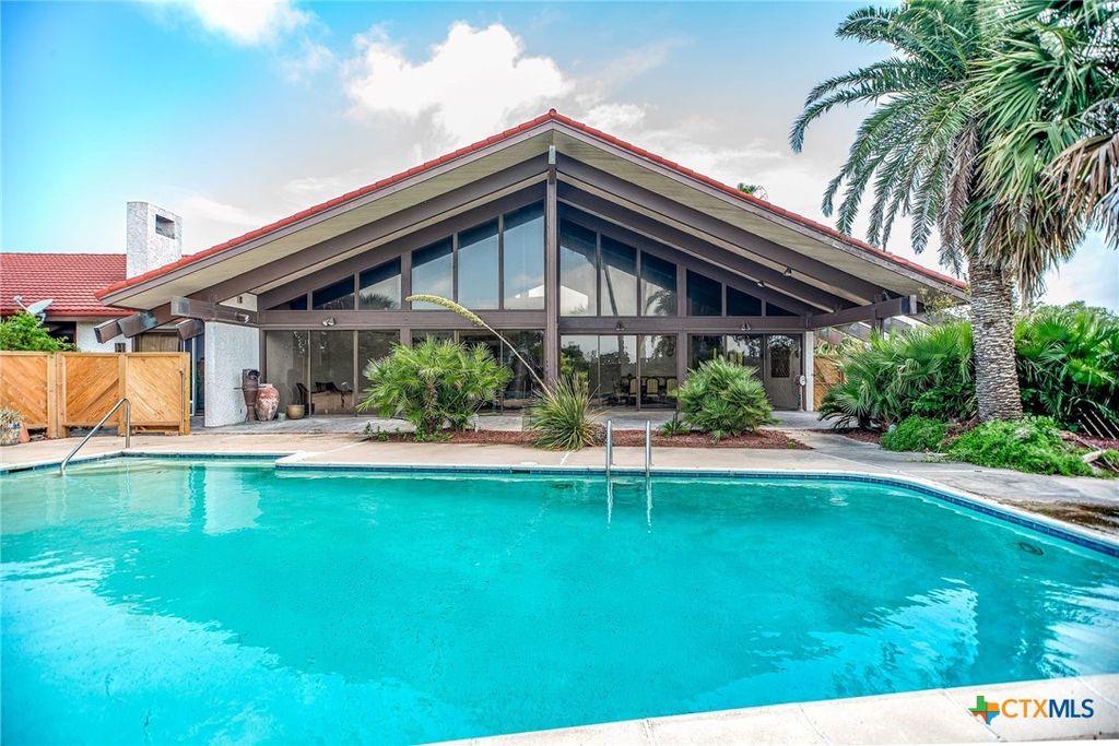 Image 22 of property listing at 1809 W Harrison Avenue, Port O'connor, TX 77982