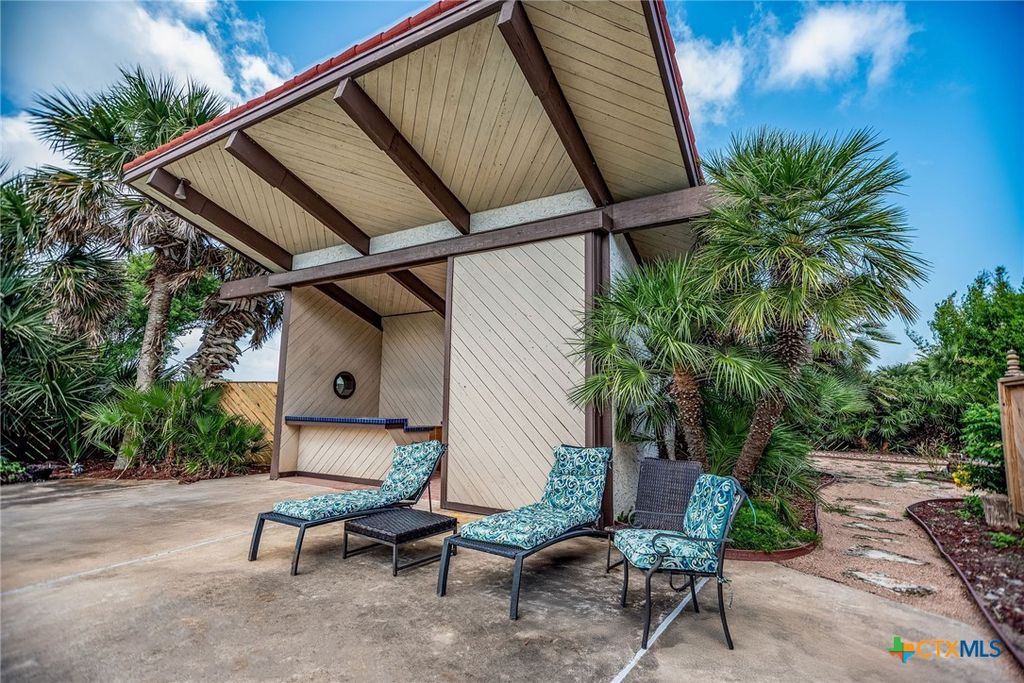 Image 23 of property listing at 1809 W Harrison Avenue, Port O'connor, TX 77982