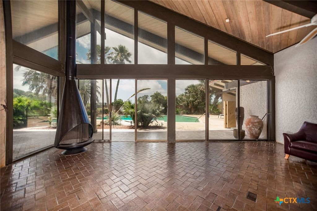 Image 26 of property listing at 1809 W Harrison Avenue, Port O'connor, TX 77982