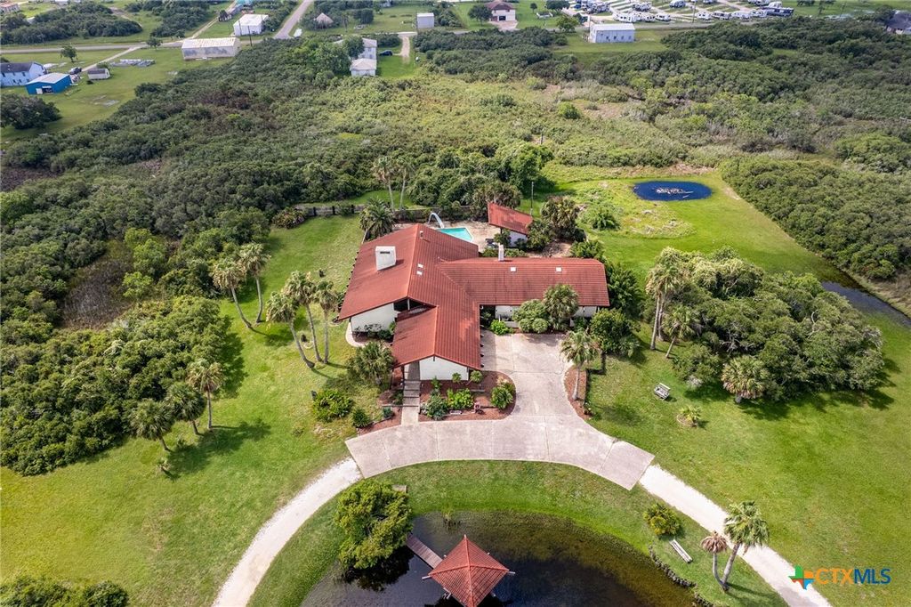 Image 7 of property listing at 1809 W Harrison Avenue, Port O'connor, TX 77982