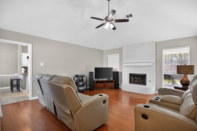 920 York Street, Forney, TX 75126