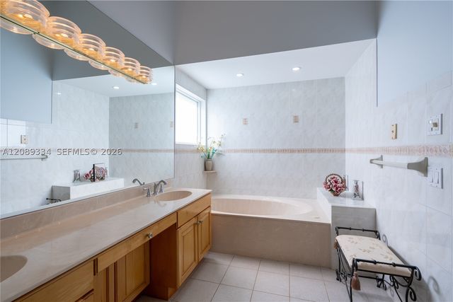 20430 SW 53rd Pl, Pembroke Pines, FL 33332
