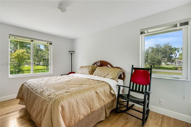 20430 SW 53rd Pl, Pembroke Pines, FL 33332