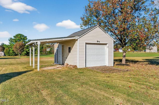 1001 Retriever Lane, Raleigh, NC 27603