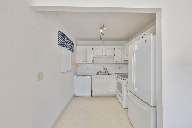 1811 BEDFORD LANE 148, Sun City Center, FL 33573