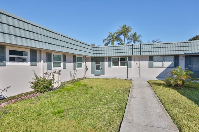 1811 BEDFORD LANE 148, Sun City Center, FL 33573