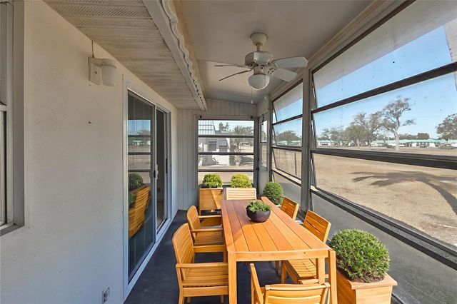 1811 BEDFORD LANE 148, Sun City Center, FL 33573