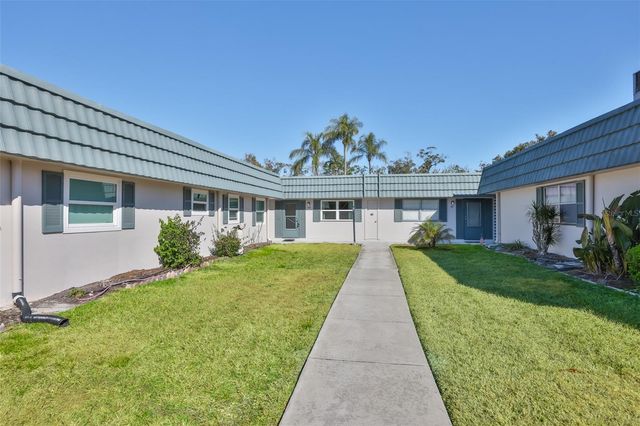 1811 BEDFORD LANE 148, Sun City Center, FL 33573