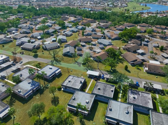 1811 BEDFORD LANE 148, Sun City Center, FL 33573