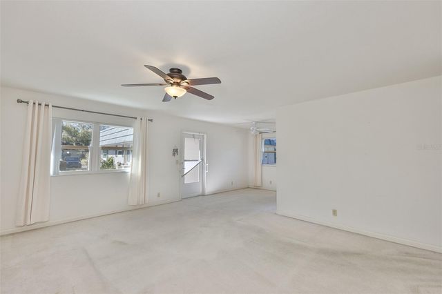 1811 BEDFORD LANE 148, Sun City Center, FL 33573