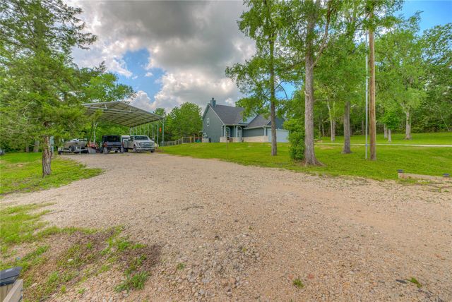 70 Toucan Lane, Coldspring, TX 77331