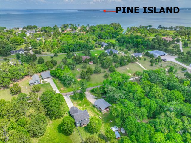 70 Toucan Lane, Coldspring, TX 77331