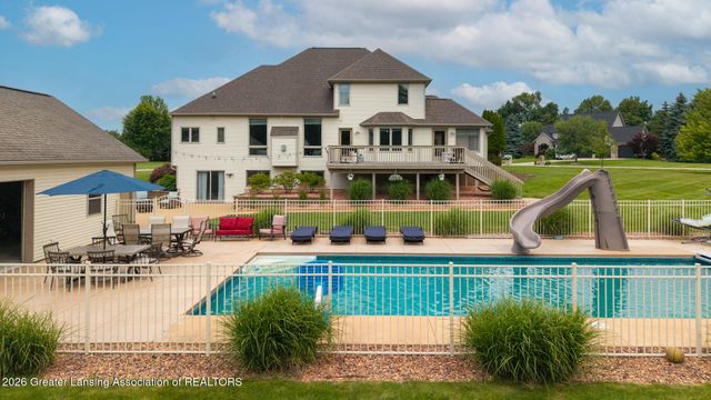 9125 Angie Way, Grand Ledge, MI 48837