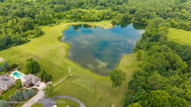 9125 Angie Way, Grand Ledge, MI 48837
