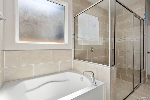 7317 Walkers Loop, Live Oak, TX 78233