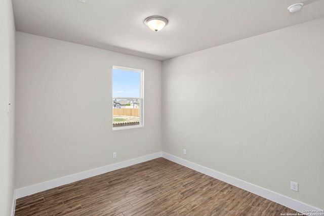 7317 Walkers Loop, Live Oak, TX 78233