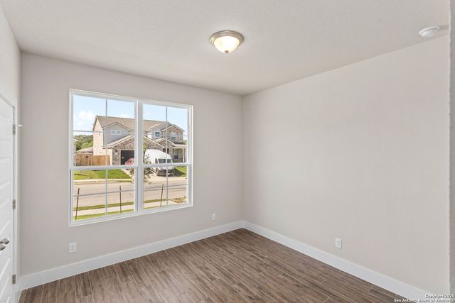 7317 Walkers Loop, Live Oak, TX 78233