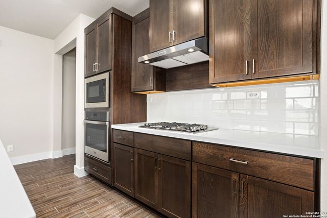 7317 Walkers Loop, Live Oak, TX 78233