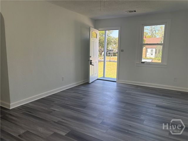 22 Altman Circle, Savannah, GA 31404