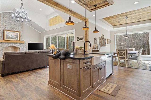 1785 Hubbard Road, Dawsonville, GA 30534