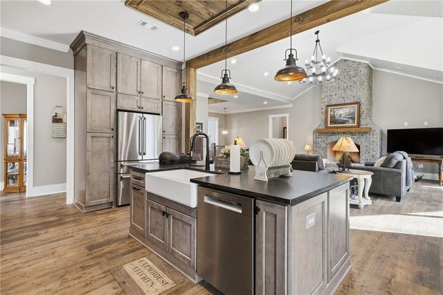 1785 Hubbard Road, Dawsonville, GA 30534