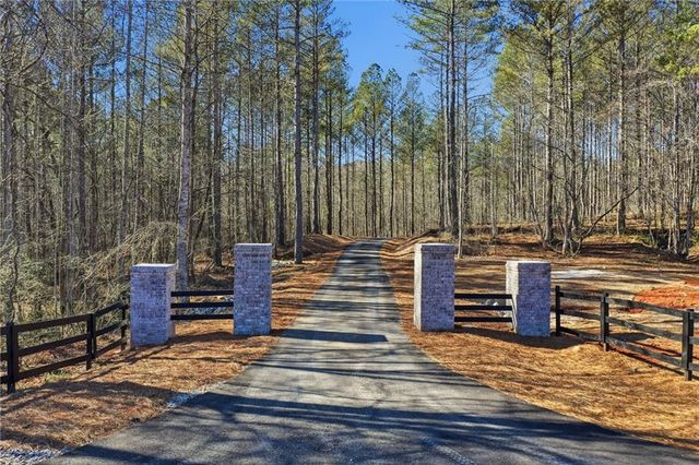 1785 Hubbard Road, Dawsonville, GA 30534